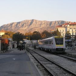 Split train station