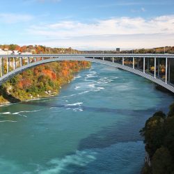 Rainbow Bridge to cross Niagara Falls